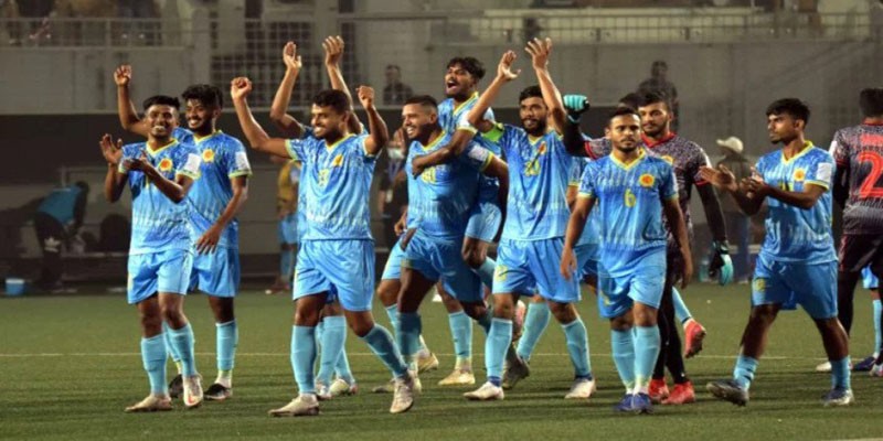 অবশেষে ৩১ বছর পর চ্যাম্পিয়ন আবাহনী অবশেষে ৩১ বছর পর চ্যাম্পিয়ন আবাহনী