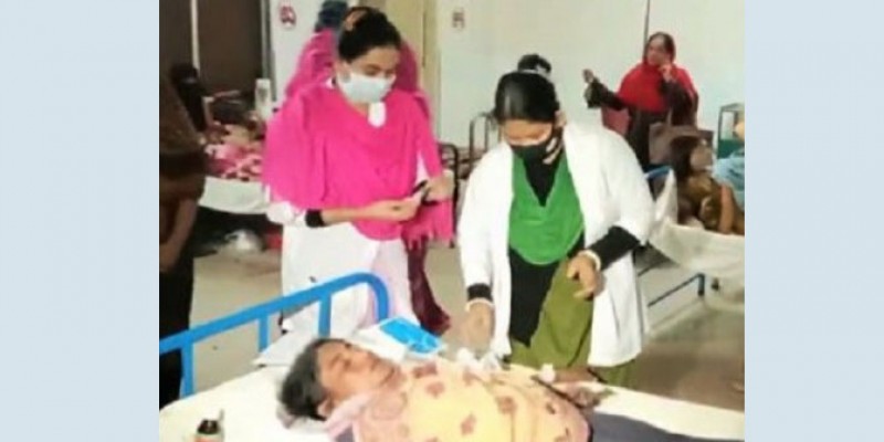রাজৈরে ইউপি চেয়ারম্যান প্রার্থীর স্ত্রী-মেয়ে ও শাশুড়ীসহ ৫ জনকে লাঠিপেটার অভিযোগ রাজৈরে ইউপি চেয়ারম্যান প্রার্থীর স্ত্রী-মেয়ে ও শাশুড়ীসহ ৫ জনকে লাঠিপেটার অভিযোগ