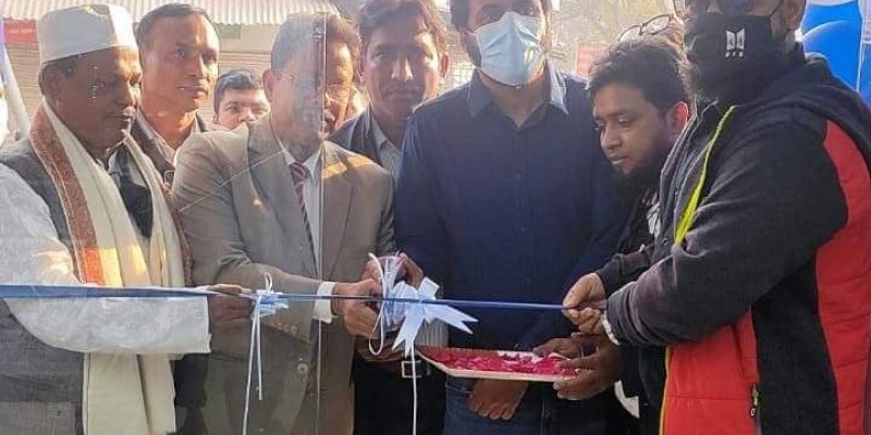 কালকিনি উপজেলার ভূরঘাটায় গ্রামীণফোন সেন্টার উদ্বোধন কালকিনি উপজেলার ভূরঘাটায় গ্রামীণফোন সেন্টার উদ্বোধন