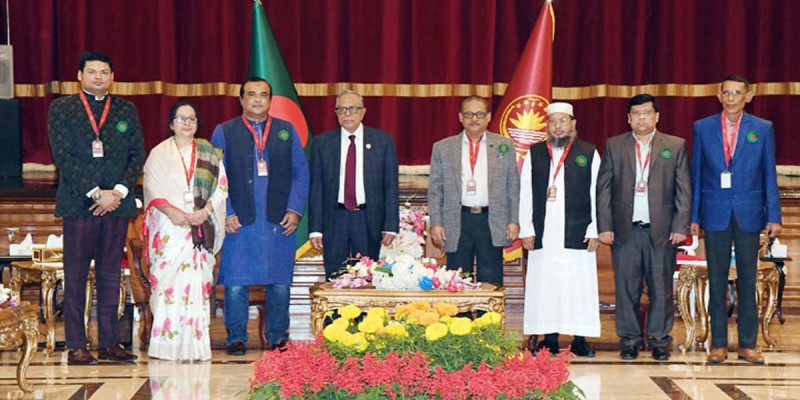 প্রধানমন্ত্রীর নেতৃত্বে নির্বাচনকালীন সরকার গঠনের প্রস্তাব বিএনএফ'র প্রধানমন্ত্রীর নেতৃত্বে নির্বাচনকালীন সরকার গঠনের প্রস্তাব বিএনএফ'র