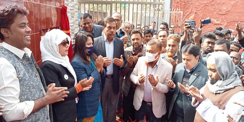 শিবগঞ্জে পরিষদ কমপ্লেক্স প্রশাসনিক ভবন ও হল রুম নির্মাণ কাজের উদ্বোধন শিবগঞ্জে পরিষদ কমপ্লেক্স প্রশাসনিক ভবন ও হল রুম নির্মাণ কাজের উদ্বোধন