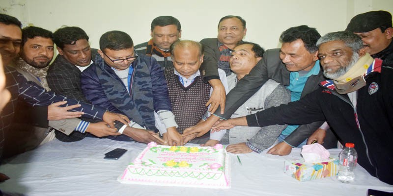 সিরাজদিখানে ছাত্রলীগের প্রতিষ্ঠা বার্ষিকী উদযাপন করল সাবেক ছাত্রলীগ ফোরাম