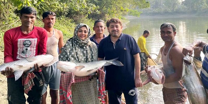 আলহামদুলিল্লাহ, মাছ চাষে এবারও সফল হবো: নাঈম আলহামদুলিল্লাহ, মাছ চাষে এবারও সফল হবো: নাঈম