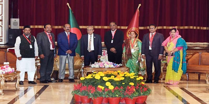 প্রধানমন্ত্রীর নেতৃত্বে নির্বাচনকালীন সরকার গঠনের প্রস্তাব, সংলাপে যায়নি বিএনপি প্রধানমন্ত্রীর নেতৃত্বে নির্বাচনকালীন সরকার গঠনের প্রস্তাব, সংলাপে যায়নি বিএনপি