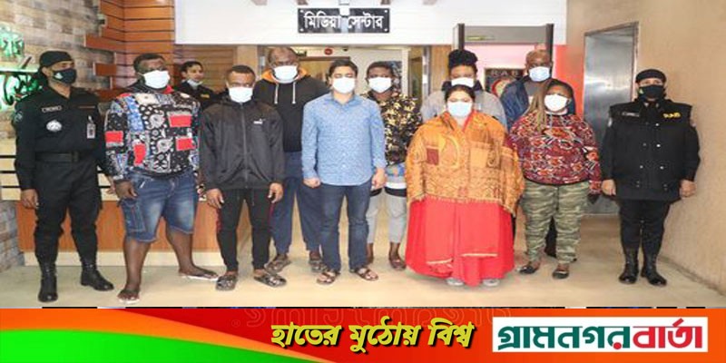 ভ্রমণভিসায় বিদেশিদের অভিনব প্রতারণার ফাঁদ, হাতিয়েছে কোটি টাকা ভ্রমণভিসায় বিদেশিদের অভিনব প্রতারণার ফাঁদ, হাতিয়েছে কোটি টাকা