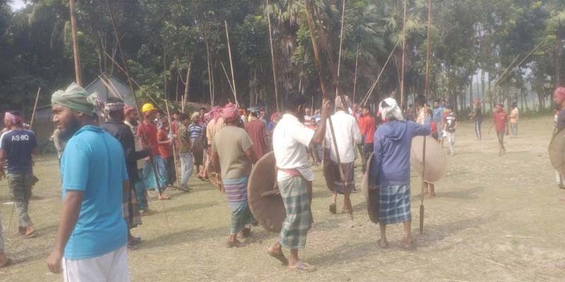 নগরকান্দায় দুই গ্রামবাসীর সংঘর্ষে ১১ জন আহত নগরকান্দায় দুই গ্রামবাসীর সংঘর্ষে ১১ জন আহত