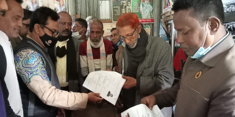 নন্দীগ্রাম উপজেলা আ'লীগের সভাপতি পদে জিন্নাহর ফরম দাখিল নন্দীগ্রাম উপজেলা আ'লীগের সভাপতি পদে জিন্নাহর ফরম দাখিল