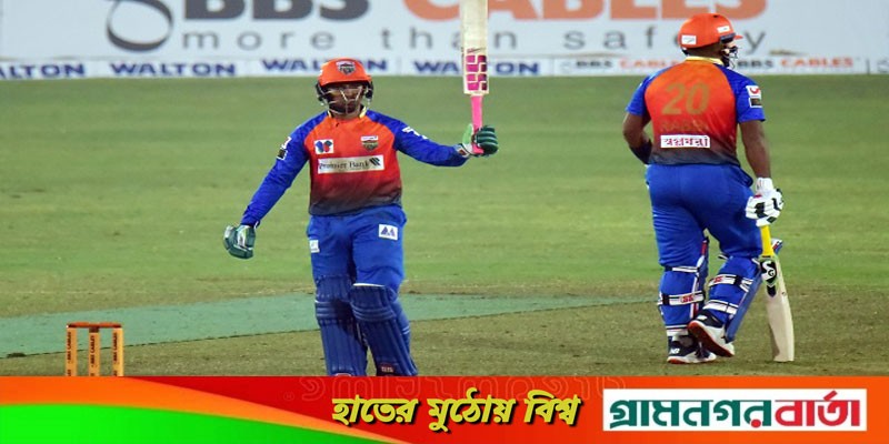 ঢাকাকে চমকে দারুণ শুরু খুলনার ঢাকাকে চমকে দারুণ শুরু খুলনার
