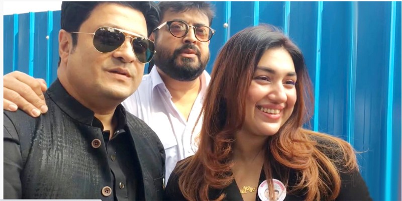 ঘরের কথা পরে কেন জানবে: অপু বিশ্বাস ঘরের কথা পরে কেন জানবে: অপু বিশ্বাস