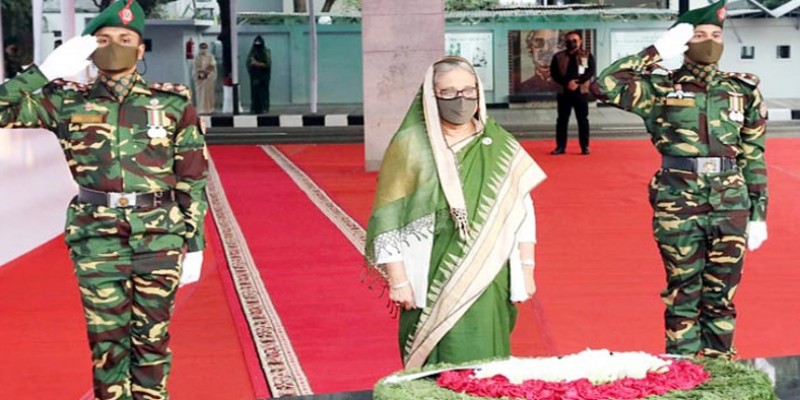 বঙ্গবন্ধুর প্রতিকৃতিতে প্রধানমন্ত্রীর শ্রদ্ধা বঙ্গবন্ধুর প্রতিকৃতিতে প্রধানমন্ত্রীর শ্রদ্ধা