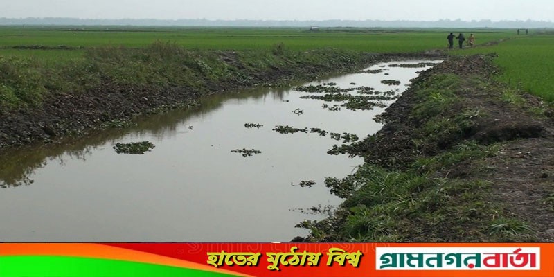 মাদারীপুরে খাল খনন না করেই বিল উত্তোলন মাদারীপুরে খাল খনন না করেই বিল উত্তোলন