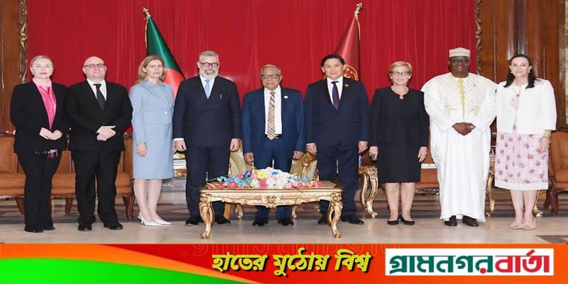 রোহিঙ্গাসহ বিশ্বব্যাপী শরণার্থী সমস্যা সমাধানে ঐক্যবদ্ধভাবে কাজ করার আহ্বান রোহিঙ্গাসহ বিশ্বব্যাপী শরণার্থী সমস্যা সমাধানে ঐক্যবদ্ধভাবে কাজ করার আহ্বান