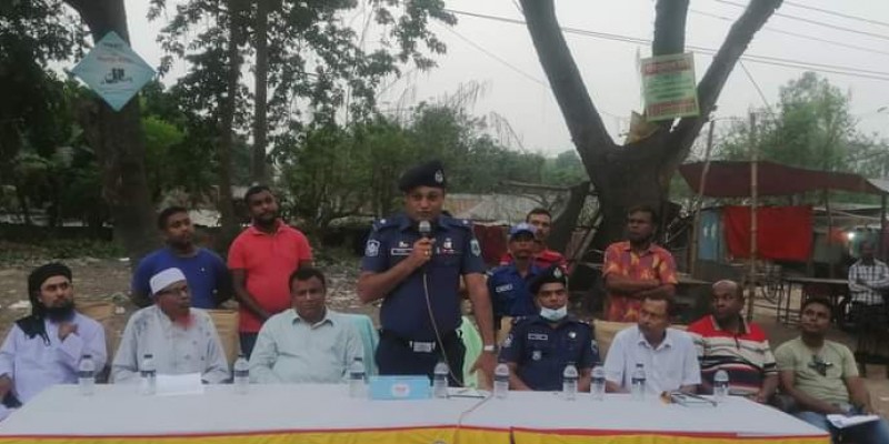 শিবগঞ্জের মহাস্থানে আইন শৃঙ্খলা বিষয়ক মতবিনিময় সভা অনুষ্ঠিত শিবগঞ্জের মহাস্থানে আইন শৃঙ্খলা বিষয়ক মতবিনিময় সভা অনুষ্ঠিত