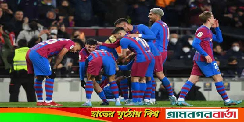সেভিয়াকে হারিয়ে দুইয়ে বার্সেলোনা সেভিয়াকে হারিয়ে দুইয়ে বার্সেলোনা