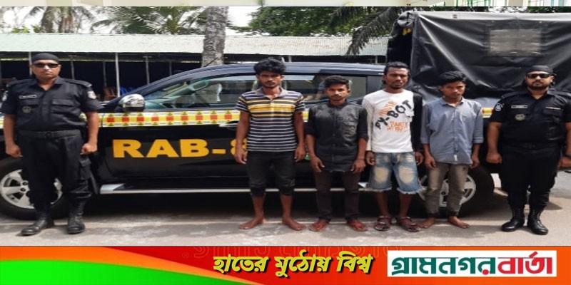 কোটালীপাড়ায় চাঞ্চল্যকর ও আলোচিত স্কুলছাত্রীকে গণধর্ষণ মামলার ৪ আসামী গ্রেফতার কোটালীপাড়ায় চাঞ্চল্যকর ও আলোচিত স্কুলছাত্রীকে গণধর্ষণ মামলার ৪ আসামী গ্রেফতার