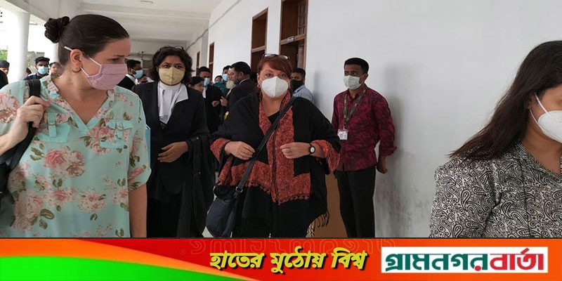 সেই তরুণীর কানাডায় যাওয়ার বাধা কাটল হাইকোর্টে সেই তরুণীর কানাডায় যাওয়ার বাধা কাটল হাইকোর্টে