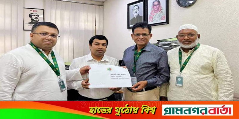 জাতীয় পার্টির ইফতারে রাষ্ট্রপতি-প্রধানমন্ত্রীকে আমন্ত্রণ জাতীয় পার্টির ইফতারে রাষ্ট্রপতি-প্রধানমন্ত্রীকে আমন্ত্রণ