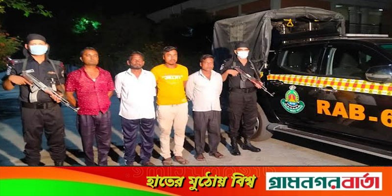 মোংলায় দুই ভাইকে মারধরের মামলায় আরও চার আসামী গ্রেফতার মোংলায় দুই ভাইকে মারধরের মামলায় আরও চার আসামী গ্রেফতার