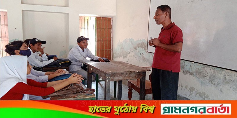 হৃদয় মণ্ডলের বিরুদ্ধে ধর্মীয় অনুভূতিতে আঘাত হানার অভিযোগের প্রমাণ পায়নি তদন্ত কমিটি হৃদয় মণ্ডলের বিরুদ্ধে ধর্মীয় অনুভূতিতে আঘাত হানার অভিযোগের প্রমাণ পায়নি তদন্ত কমিটি
