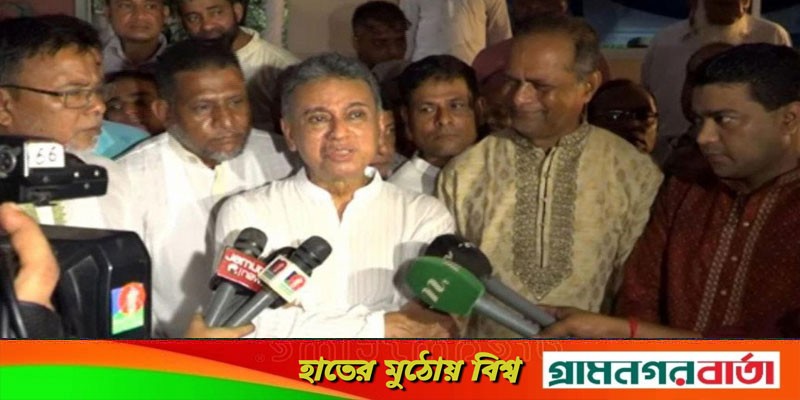 আওয়ামী লীগের চরিত্র হচ্ছে অব্যাহতভাবে ক্ষমতা দখল করে রাখা: আমীর খসরু আওয়ামী লীগের চরিত্র হচ্ছে অব্যাহতভাবে ক্ষমতা দখল করে রাখা: আমীর খসরু