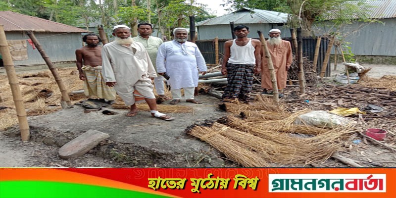 টেপামধুপুরে আগুনে পুড়ে ছাই দিনমজুরের বাড়ি টেপামধুপুরে আগুনে পুড়ে ছাই দিনমজুরের বাড়ি