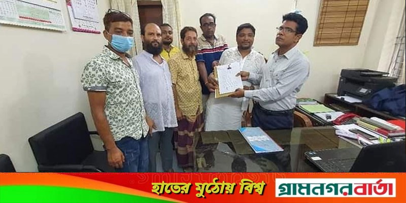 মেহেরপুর পৌরসভার কাউন্সিলর পদপ্রার্থী রিয়াদের মনোনয়নপত্র জমা মেহেরপুর পৌরসভার কাউন্সিলর পদপ্রার্থী রিয়াদের মনোনয়নপত্র জমা
