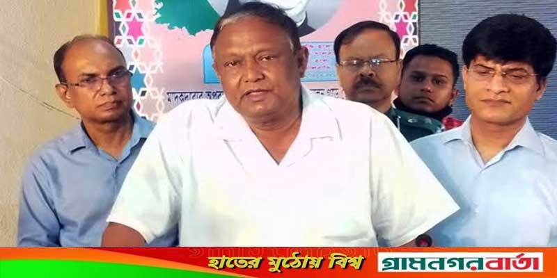 আপাতত নিত্যপণ্যের দাম কমার কোনও সুখবর দিতে পারছি না: বাণিজ্যমন্ত্রী আপাতত নিত্যপণ্যের দাম কমার কোনও সুখবর দিতে পারছি না: বাণিজ্যমন্ত্রী