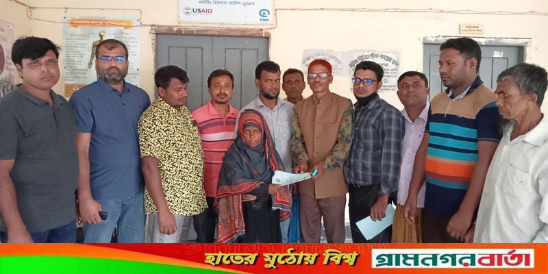 শিবগঞ্জে আটমুল ইউনিয়নে প্রতিবন্ধী ভাতা কার্ড বিতরণ শিবগঞ্জে আটমুল ইউনিয়নে প্রতিবন্ধী ভাতা কার্ড বিতরণ