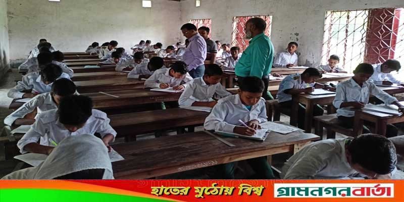 নাজিরদহ একতা উচ্চ বিদ্যালয় পরিদর্শন করেন মাধ্যমিক শিক্ষা কর্মকর্তা নাজিরদহ একতা উচ্চ বিদ্যালয় পরিদর্শন করেন মাধ্যমিক শিক্ষা কর্মকর্তা