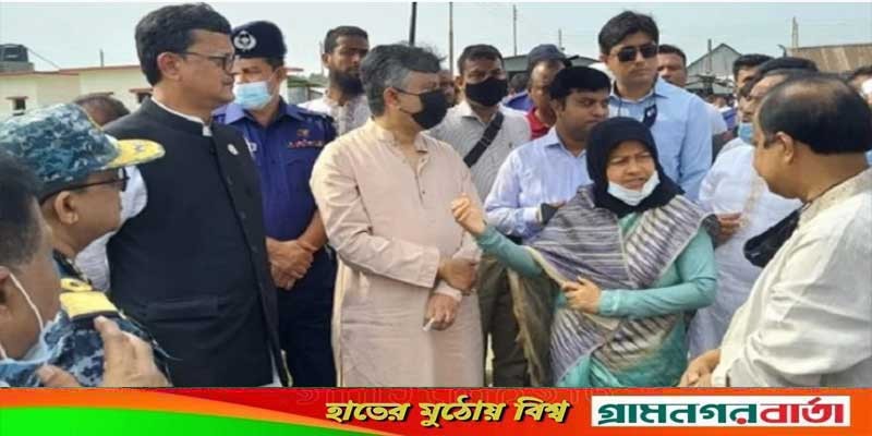 পদ্মা সেতু চালুর পরেও শিমুলিয়া নৌরুট সচল থাকবে: প্রতিমন্ত্রী পদ্মা সেতু চালুর পরেও শিমুলিয়া নৌরুট সচল থাকবে: প্রতিমন্ত্রী
