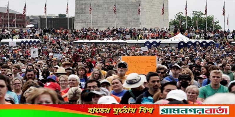 অস্ত্র নিয়ন্ত্রণে যুক্তরাষ্ট্রজুড়ে লাখো মানুষের বিক্ষোভ অস্ত্র নিয়ন্ত্রণে যুক্তরাষ্ট্রজুড়ে লাখো মানুষের বিক্ষোভ