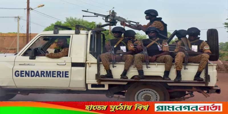 বুরকিনা ফাসোয় বিদ্রোহীদের হামলায় ৫০ বেসামরিক নাগরিক নিহত বুরকিনা ফাসোয় বিদ্রোহীদের হামলায় ৫০ বেসামরিক নাগরিক নিহত