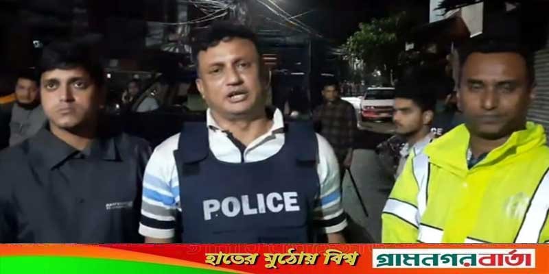 সিলেটে ডাকাত আতঙ্কে মসজিদে মসজিদে মাইকিং, পুলিশ বলছে গুজব সিলেটে ডাকাত আতঙ্কে মসজিদে মসজিদে মাইকিং, পুলিশ বলছে গুজব