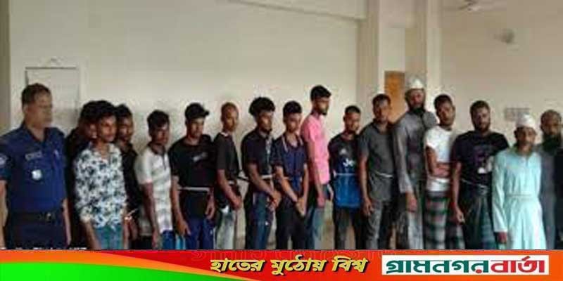 চিতলমারীতে ভাংচুর-সংঘর্ষের ঘটনায় পৃথক দুই মামলা, গ্রেফতার-২৩ চিতলমারীতে ভাংচুর-সংঘর্ষের ঘটনায় পৃথক দুই মামলা, গ্রেফতার-২৩