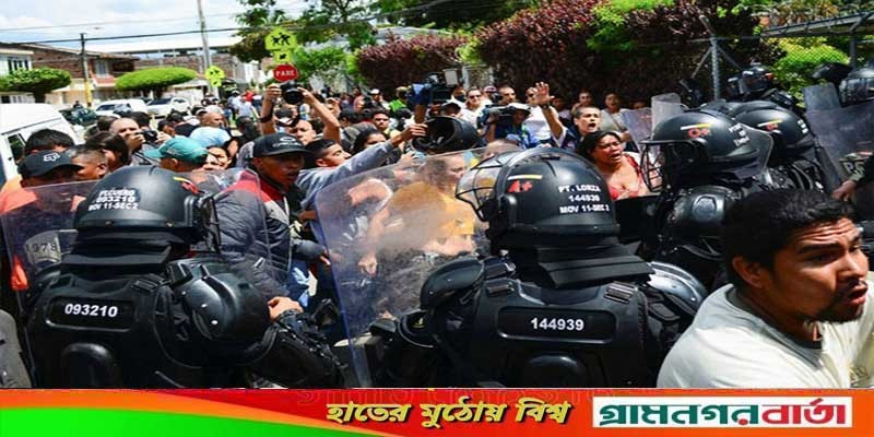 কলম্বিয়ার কারাগারে দাঙ্গার মধ্যে আগুন, ঝরল ৪৯ কয়েদির প্রাণ কলম্বিয়ার কারাগারে দাঙ্গার মধ্যে আগুন, ঝরল ৪৯ কয়েদির প্রাণ