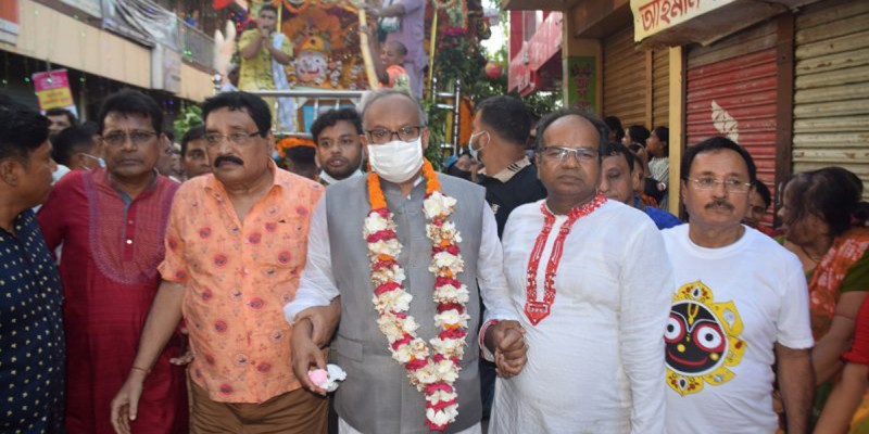 মুন্সীগঞ্জে বর্ণাঢ্য আয়োজনে জগন্নাথ দেবের রথযাত্রা অনুষ্ঠিত মুন্সীগঞ্জে বর্ণাঢ্য আয়োজনে জগন্নাথ দেবের রথযাত্রা অনুষ্ঠিত