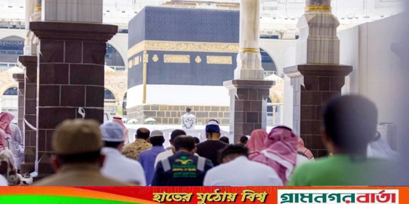 এবছর পবিত্র হজ পালন করলেন ৮ লাখ ৯৯ হাজার মুসলিম এবছর পবিত্র হজ পালন করলেন ৮ লাখ ৯৯ হাজার মুসলিম