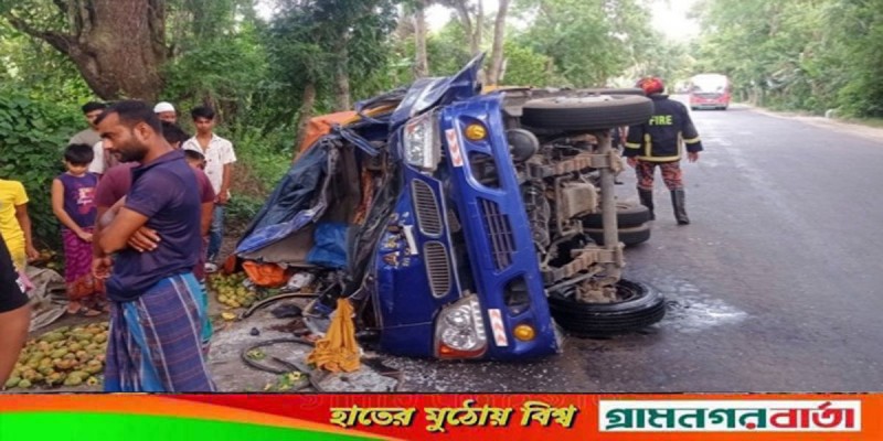 মাদারীপুরে সড়ক দুর্ঘটনায় নিহত দুই, আহত এক মাদারীপুরে সড়ক দুর্ঘটনায় নিহত দুই, আহত এক