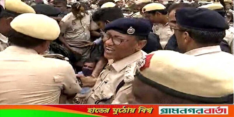 ইডি দফতরে সোনিয়ার দ্বিতীয় হাজিরা, রাহুল গান্ধী আটক ইডি দফতরে সোনিয়ার দ্বিতীয় হাজিরা, রাহুল গান্ধী আটক