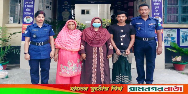 নন্দীগ্রামে ২ মাদককারবারিসহ ৩ জন গ্রেপ্তার নন্দীগ্রামে ২ মাদককারবারিসহ ৩ জন গ্রেপ্তার