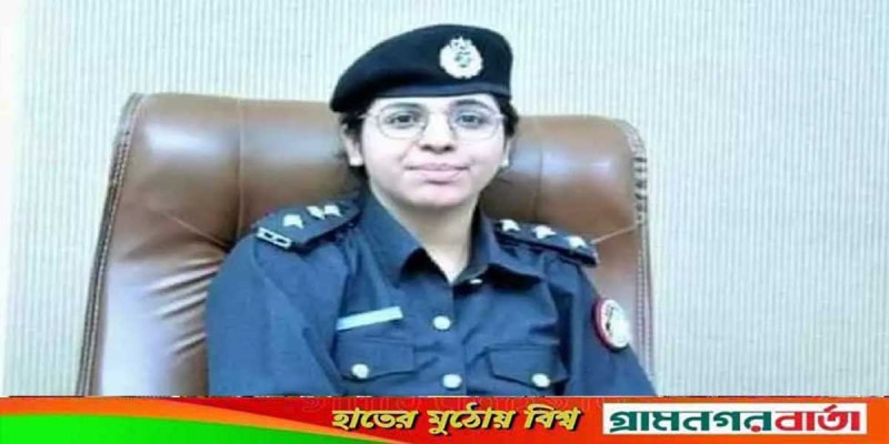 ডাক্তারির প্রবেশিকায় হোঁচট, পাকিস্তানের প্রথম পুলিশের শীর্ষপদে বসবেন হিন্দু মহিলা! ডাক্তারির প্রবেশিকায় হোঁচট, পাকিস্তানের প্রথম পুলিশের শীর্ষপদে বসবেন হিন্দু মহিলা!