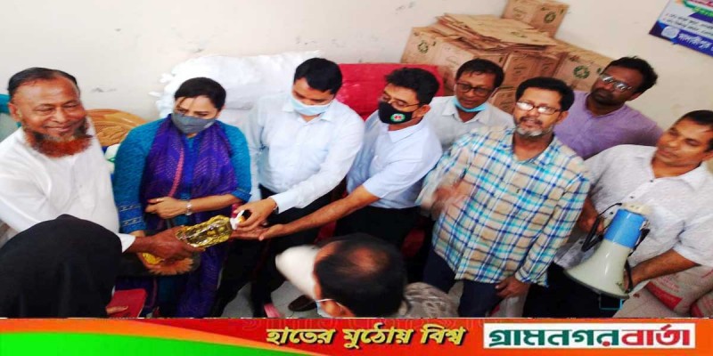 মাদারীপুরে টিসিবি পন্য ক্রয় কার্যক্রমের উদ্বোধন মাদারীপুরে টিসিবি পন্য ক্রয় কার্যক্রমের উদ্বোধন