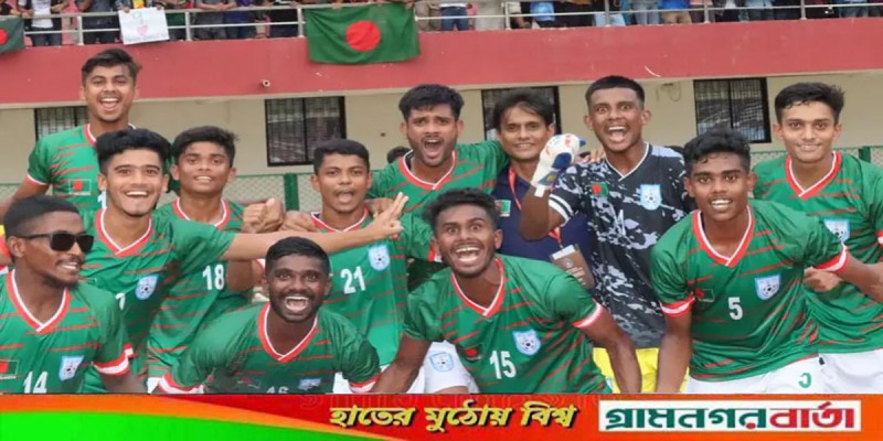 তিন লাল কার্ডের ম্যাচে অপরাজিত থেকেই ফাইনালে বাংলাদেশ তিন লাল কার্ডের ম্যাচে অপরাজিত থেকেই ফাইনালে বাংলাদেশ