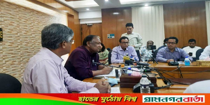 আমাদেরকে একটু সময় দিন: বাণিজ্যমন্ত্রী আমাদেরকে একটু সময় দিন: বাণিজ্যমন্ত্রী
