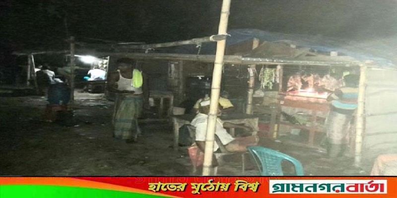 খুলনা-মোংলা মহাসড়কের দু’পাশে অবৈধ স্থাপনা নির্মাণের হিড়িক খুলনা-মোংলা মহাসড়কের দু’পাশে অবৈধ স্থাপনা নির্মাণের হিড়িক