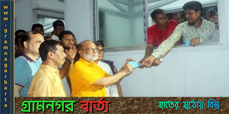 বঙ্গমাতা সেতুতে প্রথম টোল দিলেন মৎস্যমন্ত্রী বঙ্গমাতা সেতুতে প্রথম টোল দিলেন মৎস্যমন্ত্রী