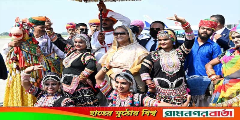 খাজা মইনুদ্দিন চিশতির দরগাহ পরিদর্শন করলেন শেখ হাসিনা খাজা মইনুদ্দিন চিশতির দরগাহ পরিদর্শন করলেন শেখ হাসিনা