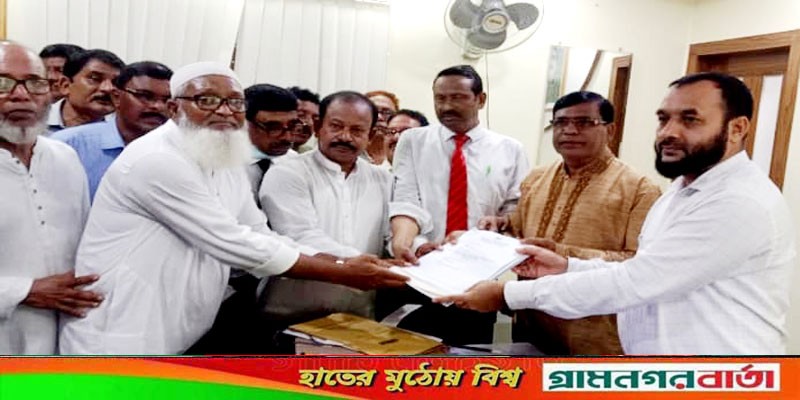 মেহেরপুর জেলা পরিষদ নির্বাচনে প্রার্থীদের মনোনয়নপত্র জমা মেহেরপুর জেলা পরিষদ নির্বাচনে প্রার্থীদের মনোনয়নপত্র জমা