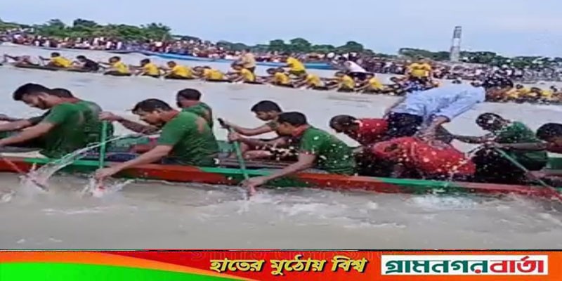মাদারীপুরের আড়িয়াল খাঁ নদীতে নৌকা বাইচ অনুষ্ঠিত মাদারীপুরের আড়িয়াল খাঁ নদীতে নৌকা বাইচ অনুষ্ঠিত