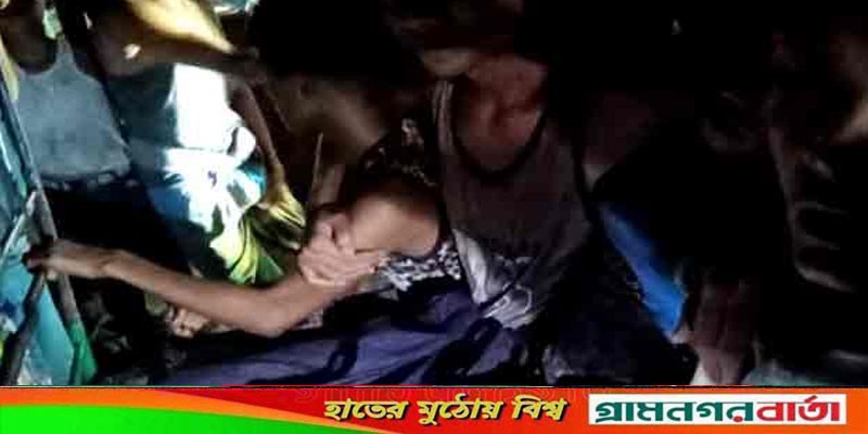 মিয়ানমার থেকে আসা গোলায় যুবক নিহত, আহত ৬ মিয়ানমার থেকে আসা গোলায় যুবক নিহত, আহত ৬
